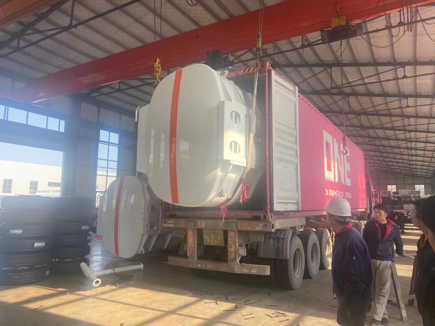 tank semi trailer