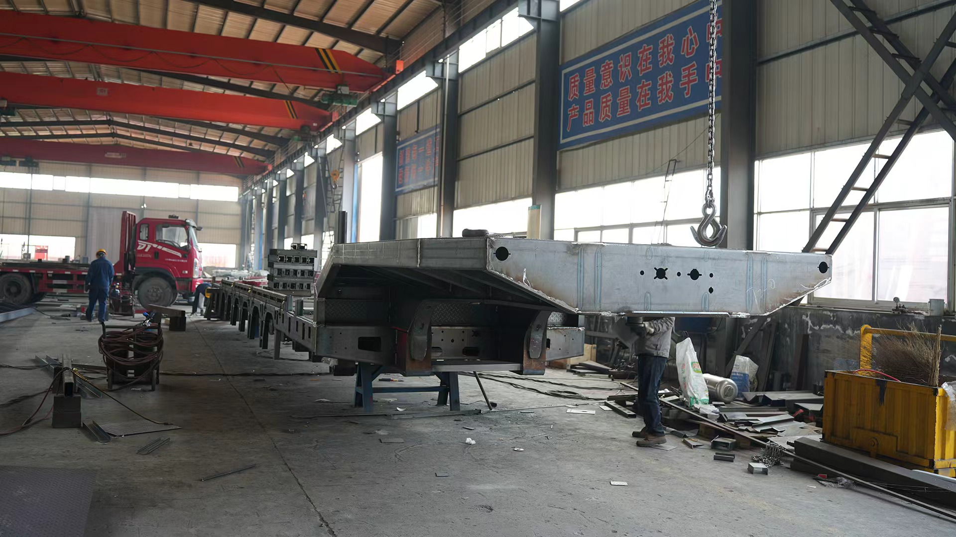 Luen Auto vehicle assembly Vehicle assembly at the Luen Auto factory in Shandong