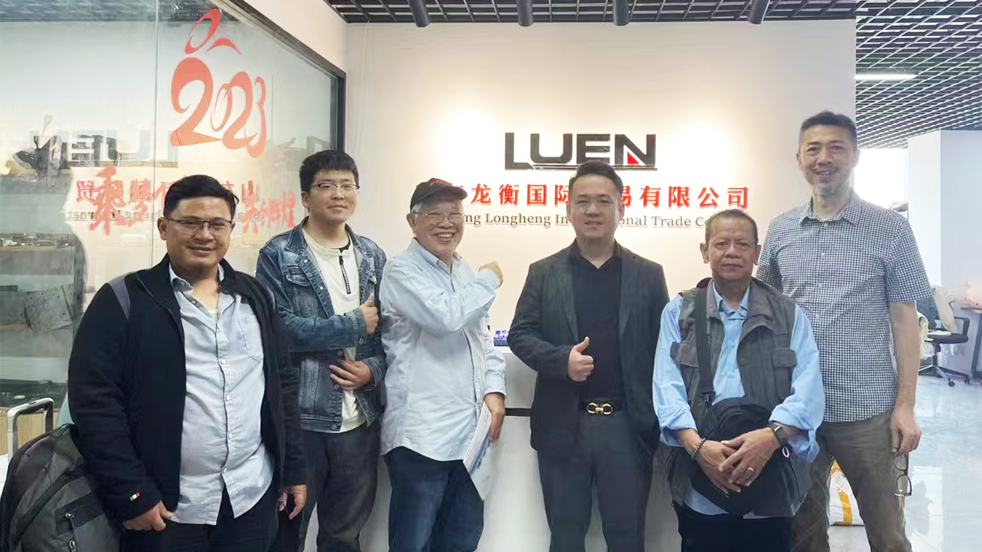 Luen Auto team with repeat client from Nigeria or Ghana