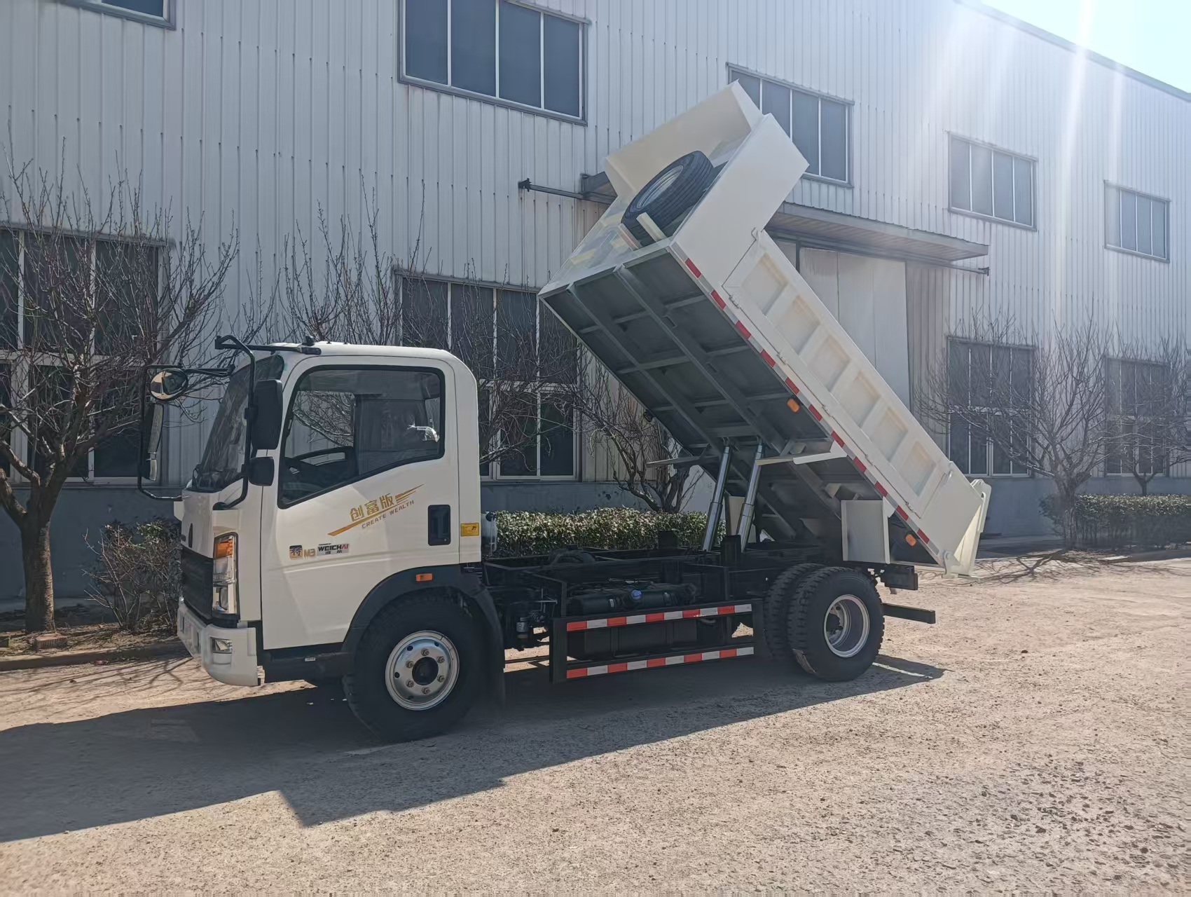 HOWO light duty truck