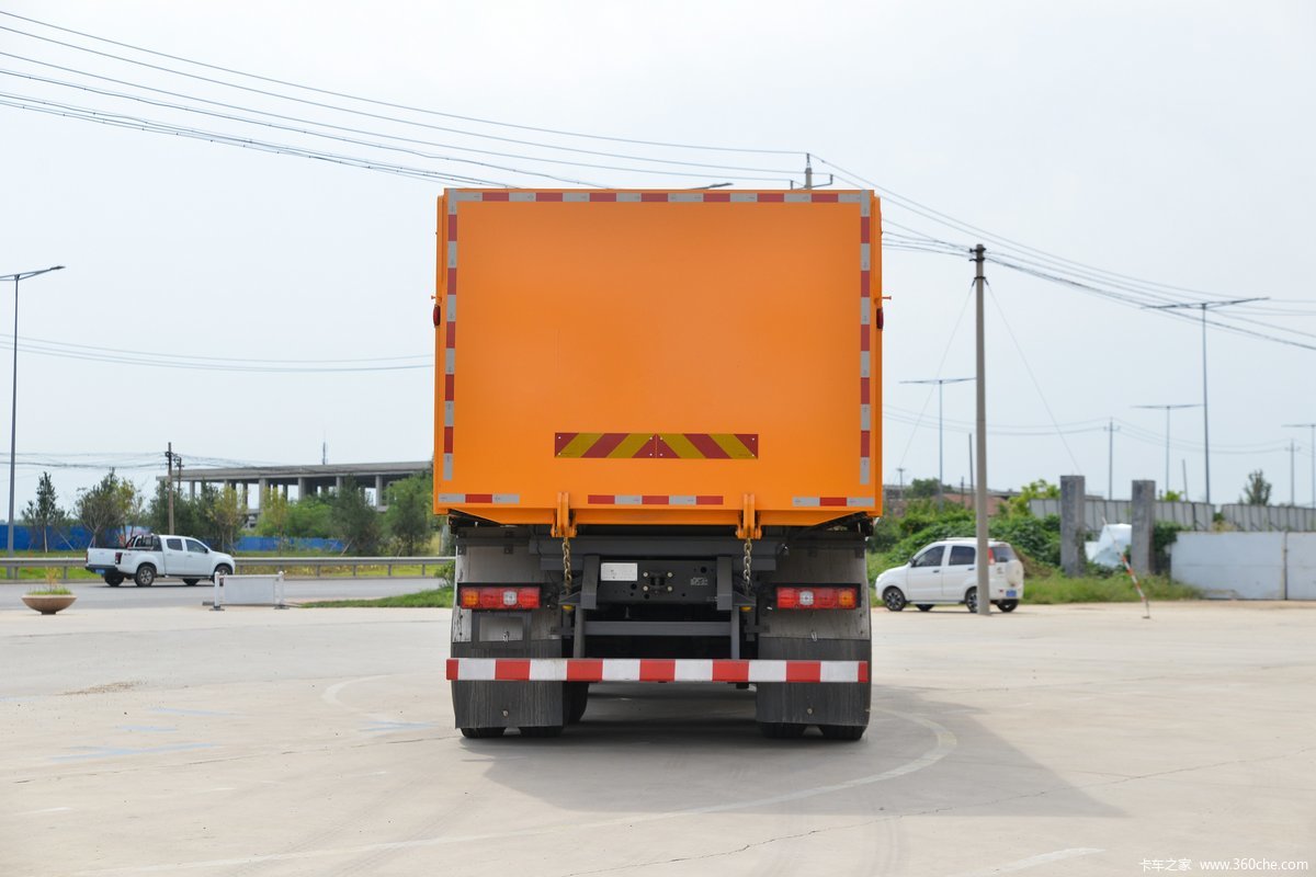 Shacman dump truck