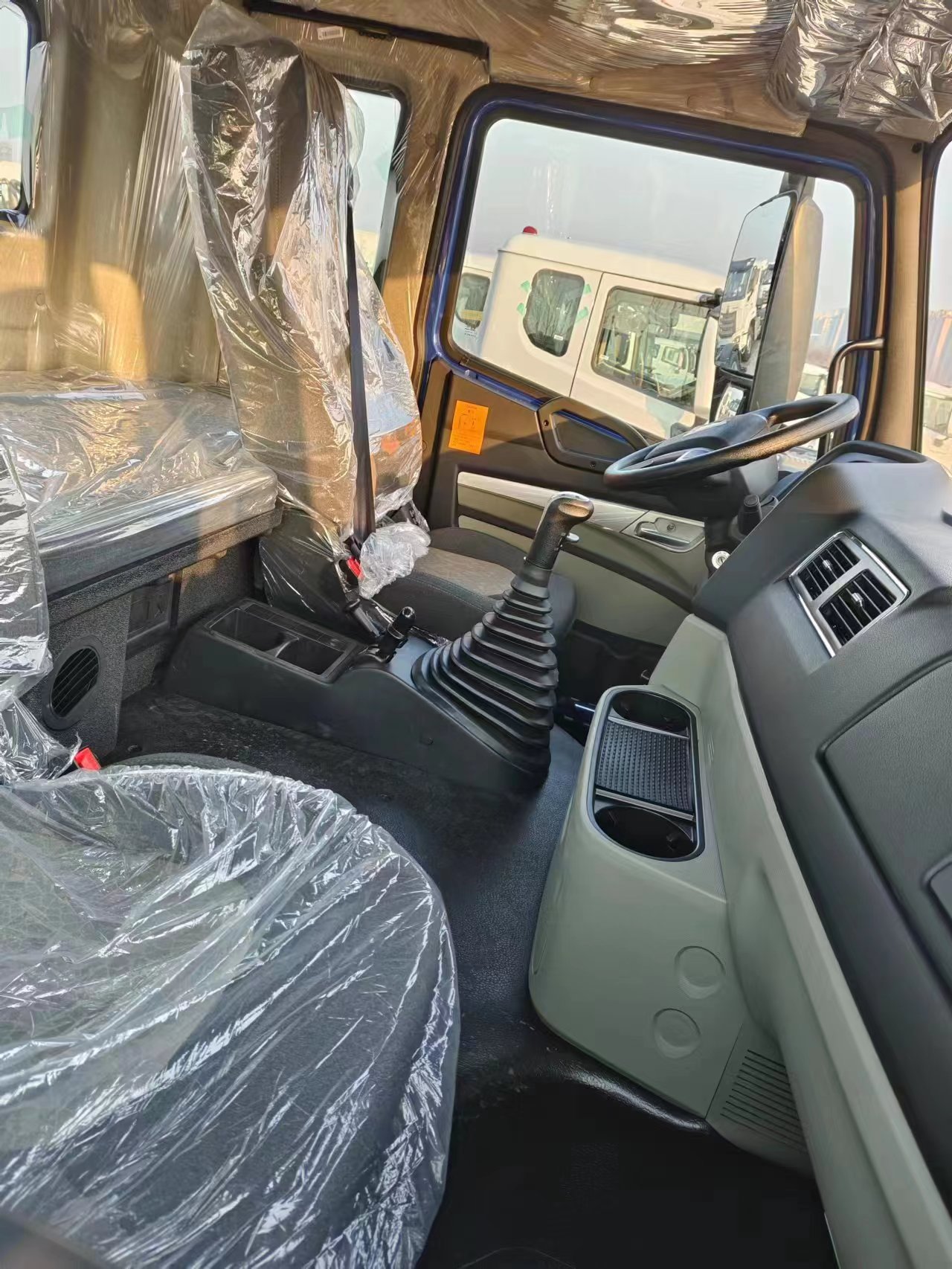 Sinotruk tractor truck