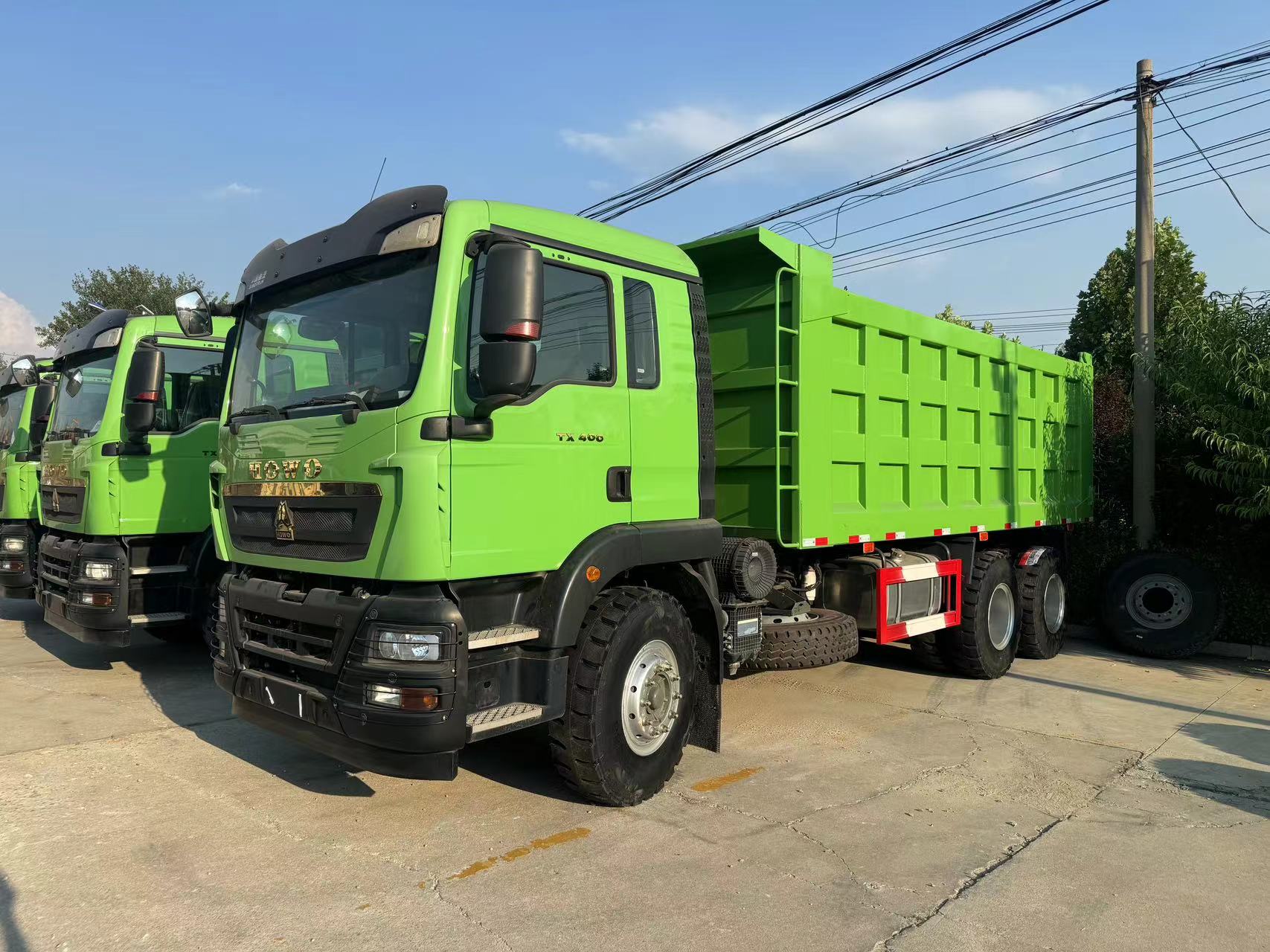Sinotruk dump truck
