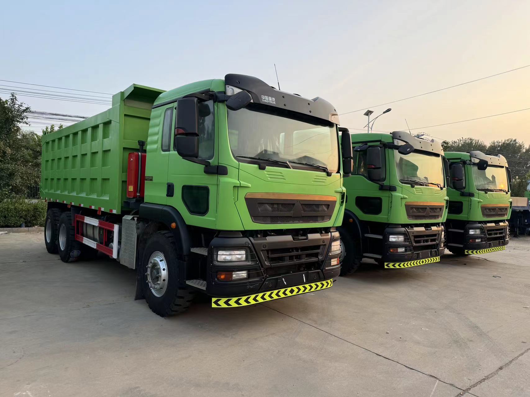 Sinotruk dump truck