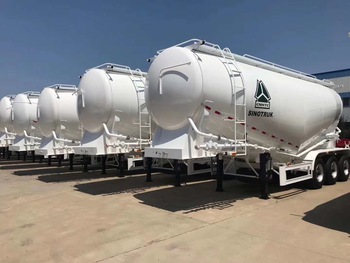 Powder tank semi trailer