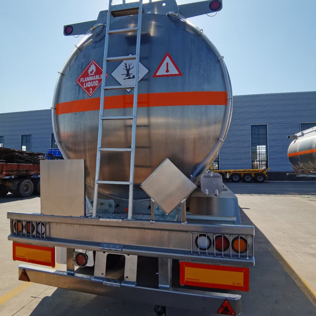tank semi trailer