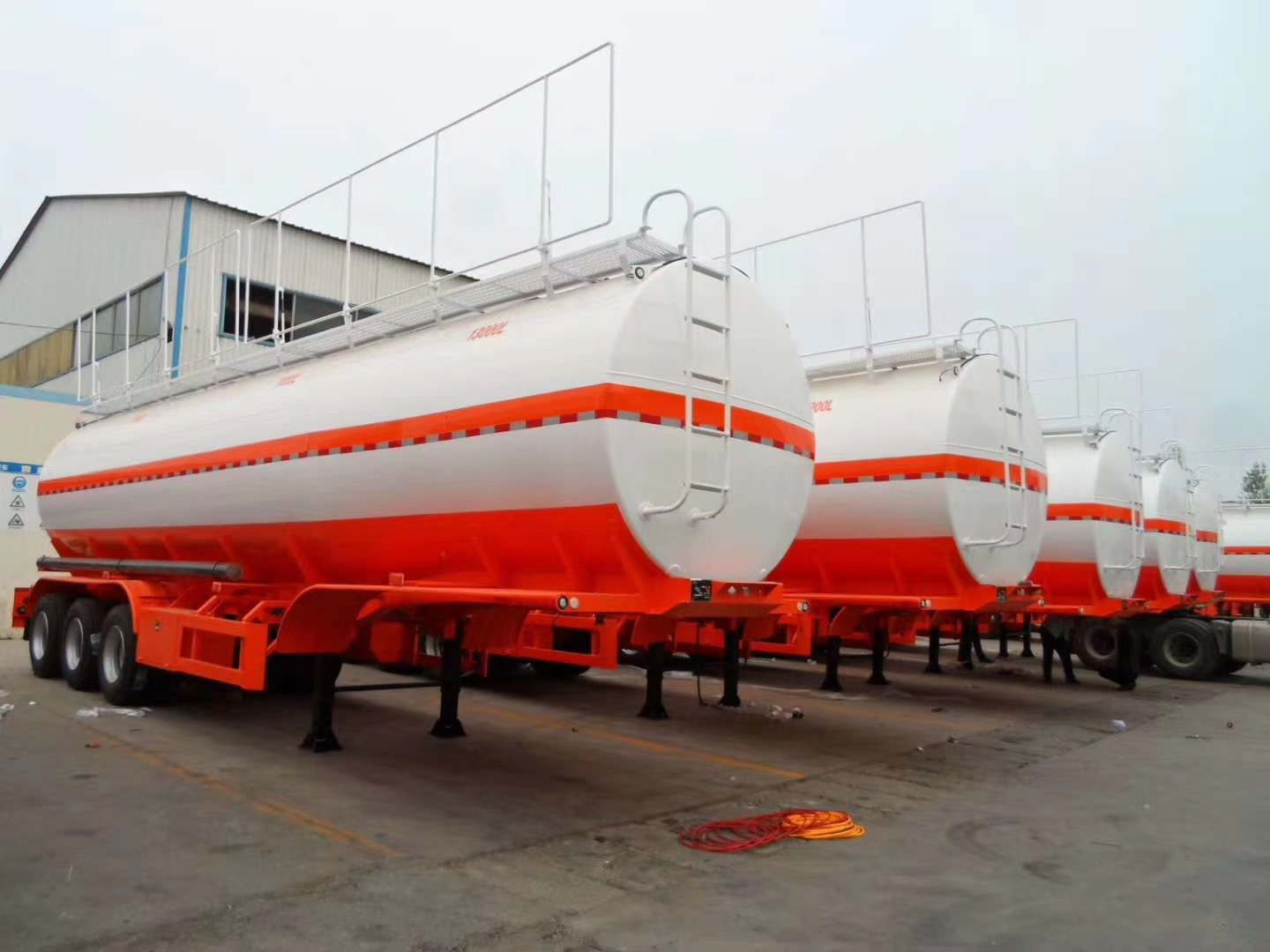 tank semi trailer