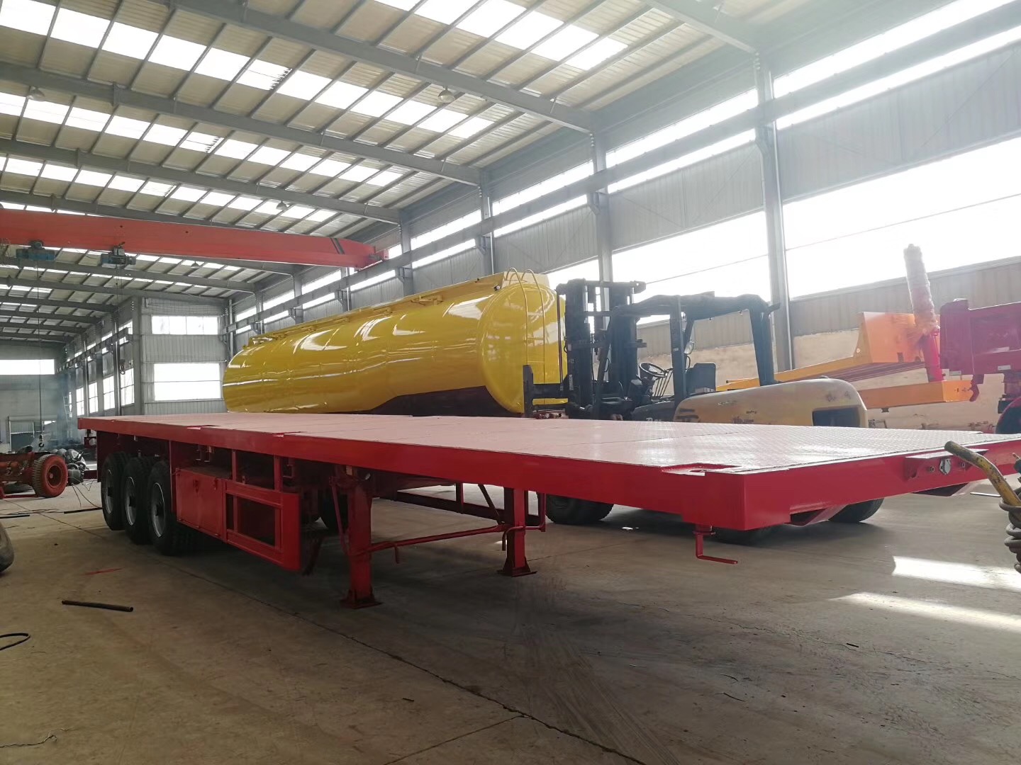 flatbed semi trailer