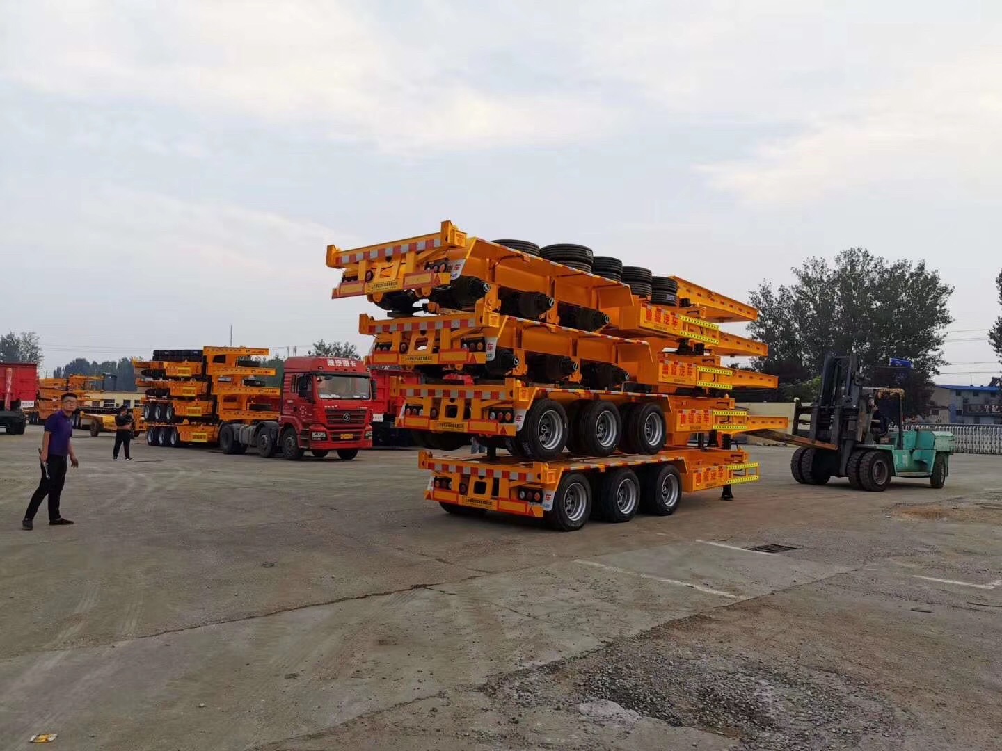 low boy semi trailer