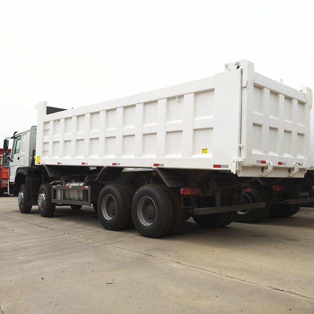 Sinotruk dump truck