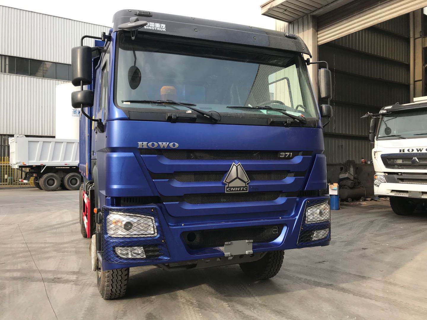Sinotruk dump truck