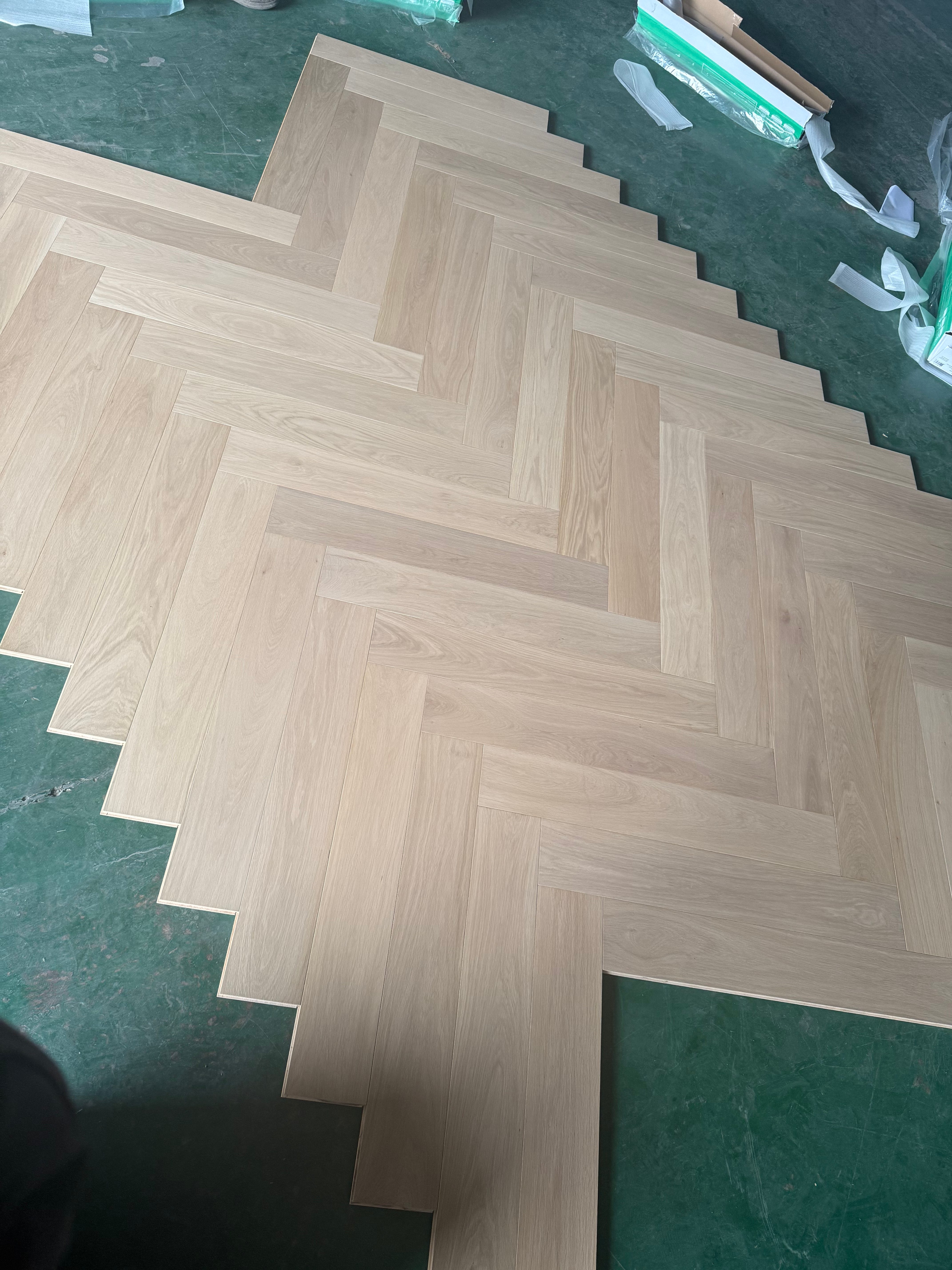 Herringbone engineered oak flooring from Dongda Wood