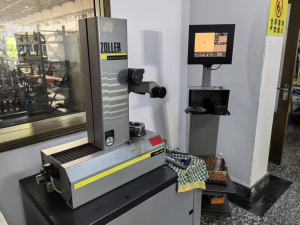 Optical tool presetter