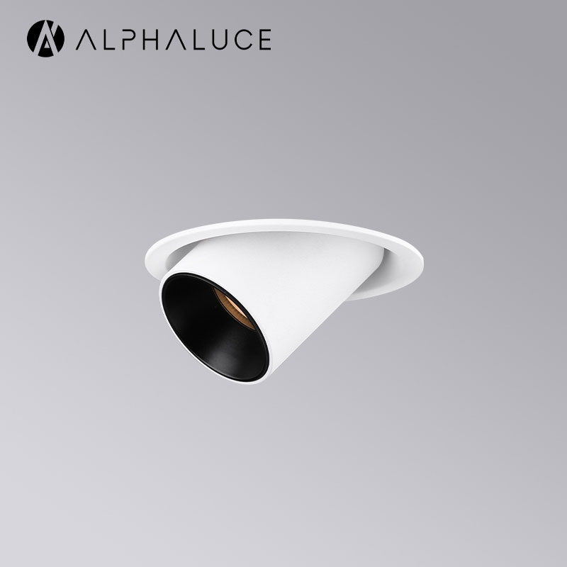 trim Spotlights