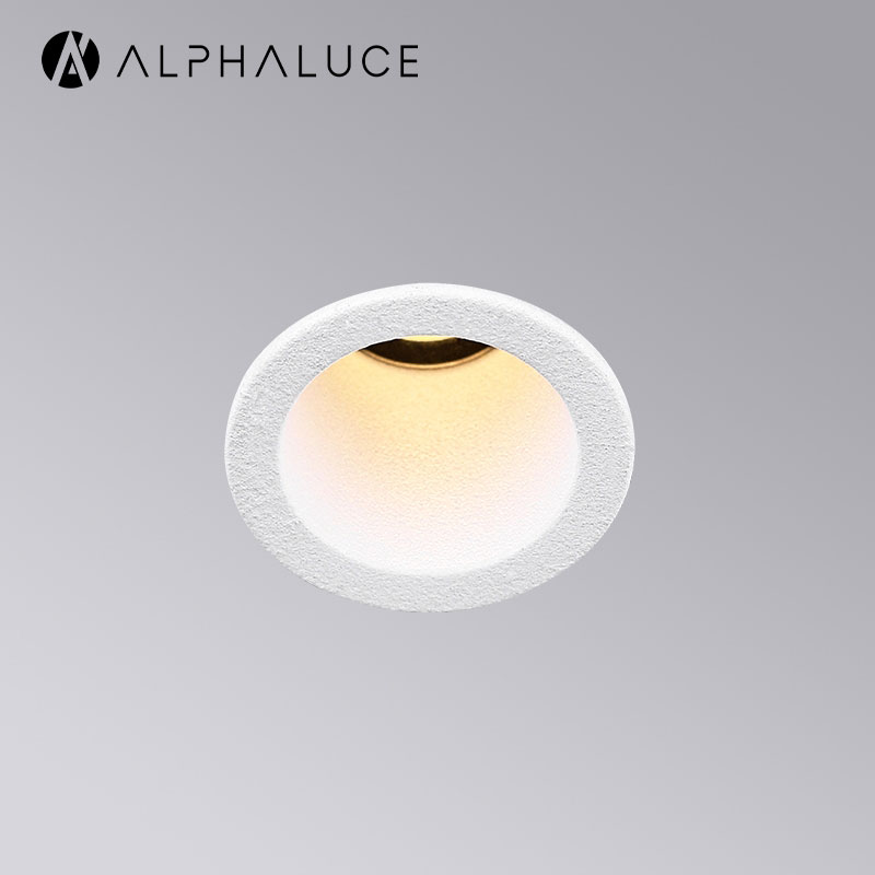small recessed lights