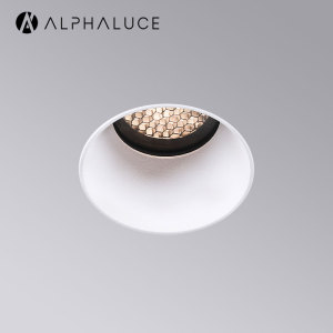 Bathroom recessed light
