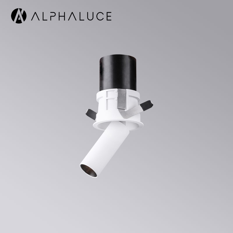 recessed spotlights