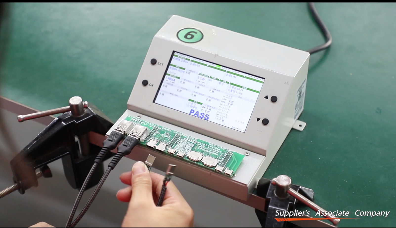 Testing equipment for USB cables at Focuses