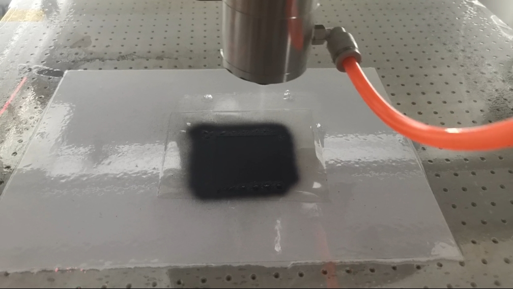 Ultrasonic coating of a fuel cell membrane electrode assembly