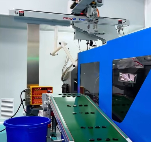 Custom injection molded plastic parts produced for non-standard light industry geometries