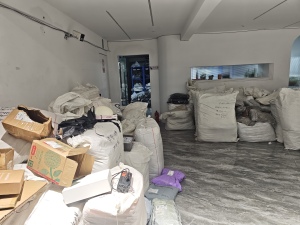 fabric raw material warehouse