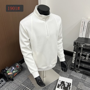 Hoodies & Sweatshirts