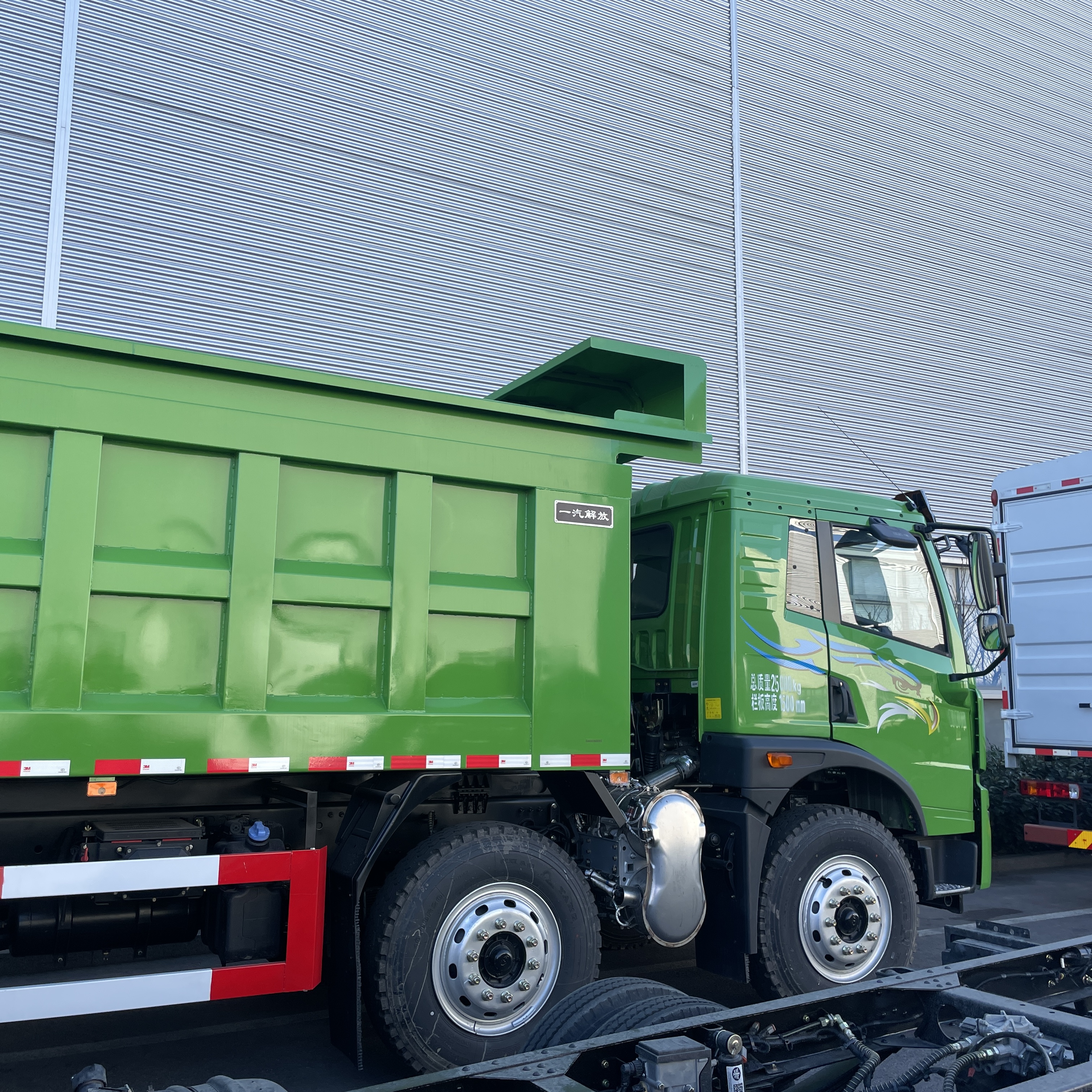 dump truck