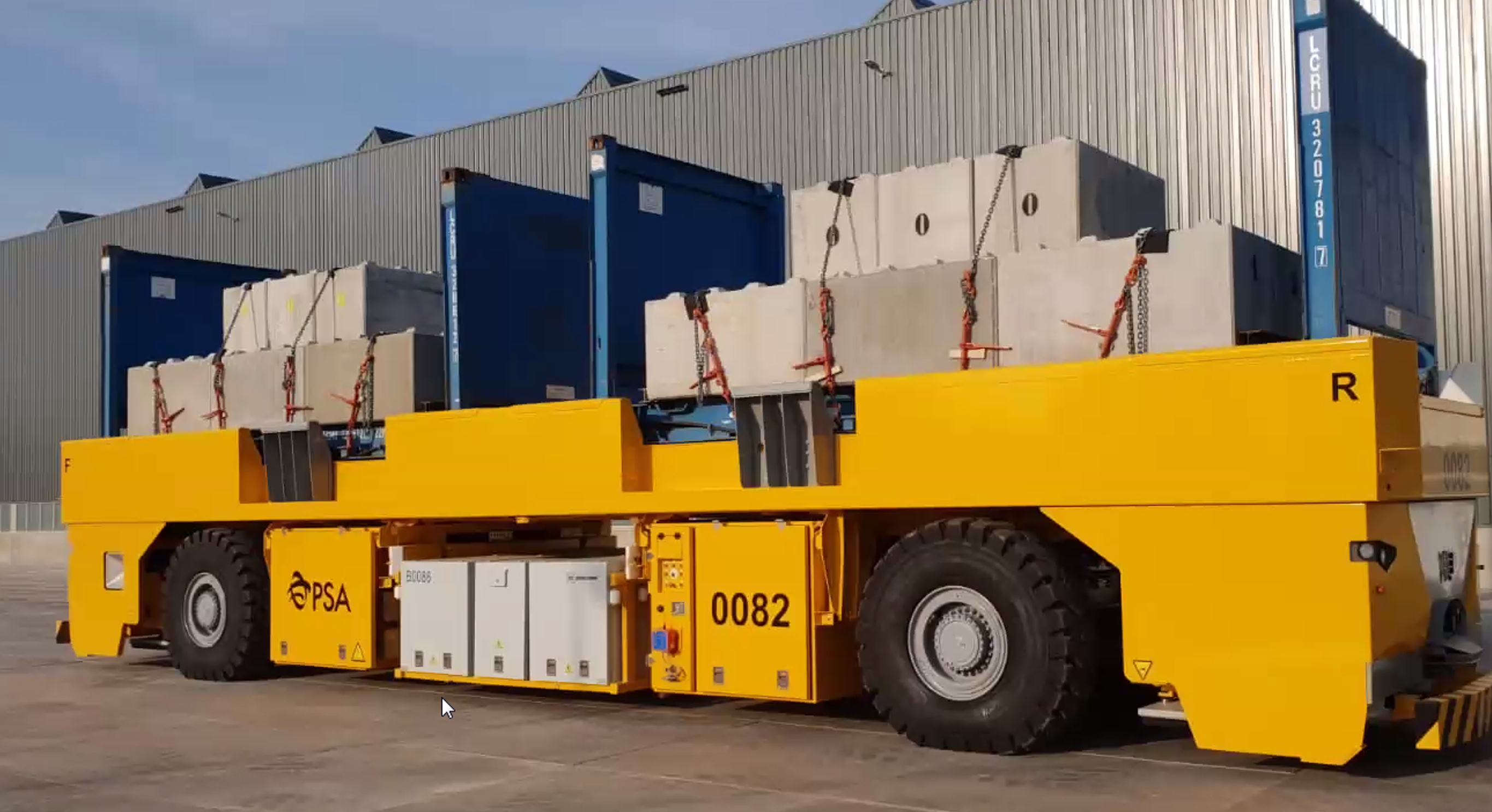 Container AGV with steel chassise supplied from Openex