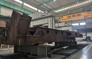 Large OH crane 250tons near Shanghai