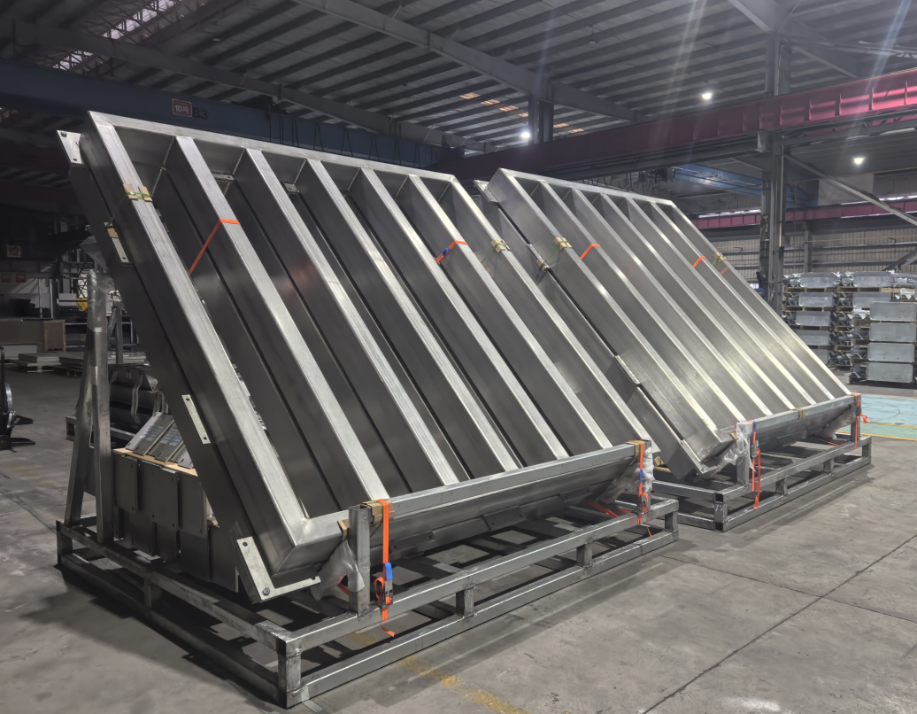 SUS316L stainless steel frame fabricated for an aluminium anodizing plant