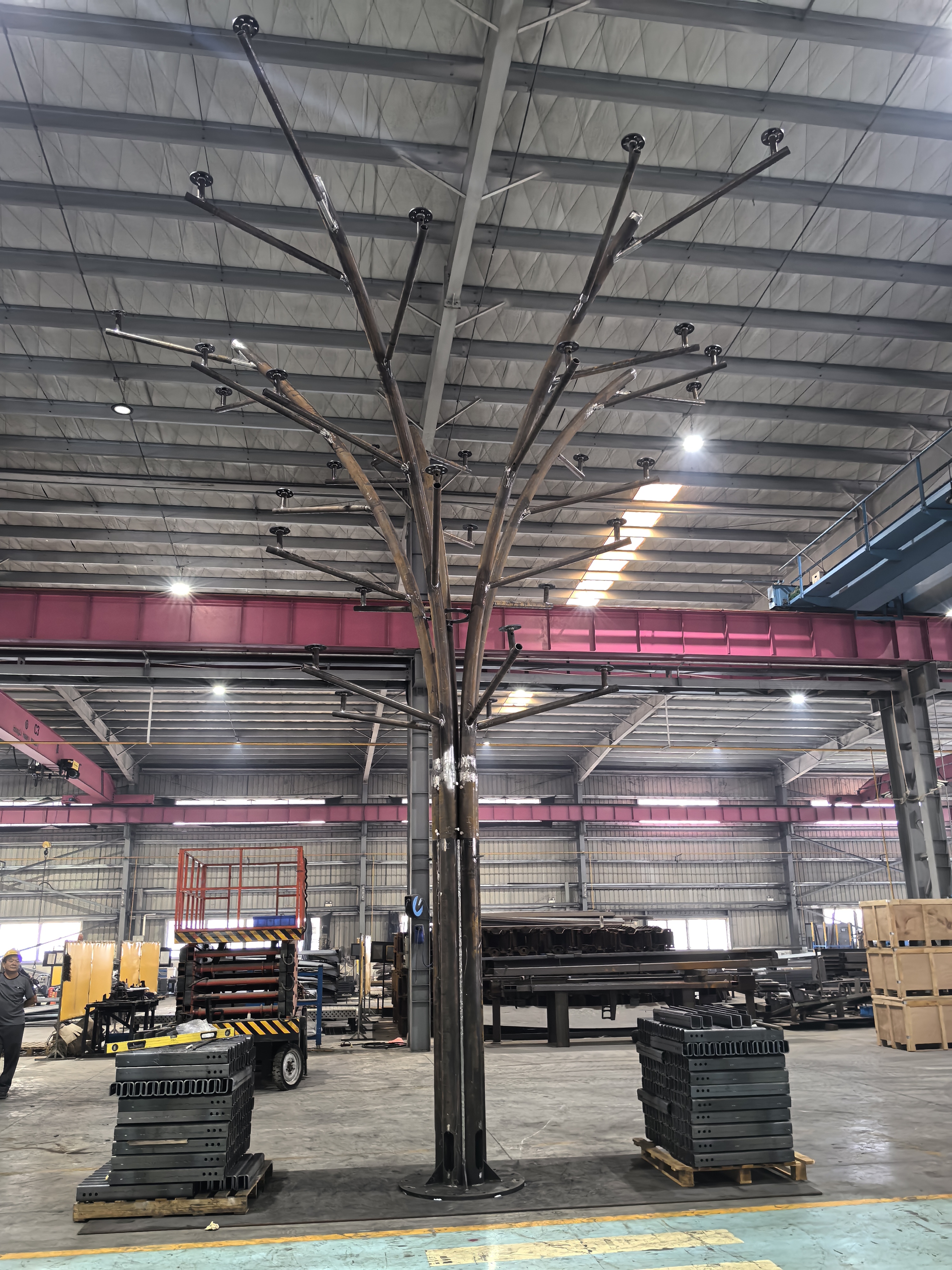 Wind tree structure pre-assembled after fabrication to verify manufacturing precision