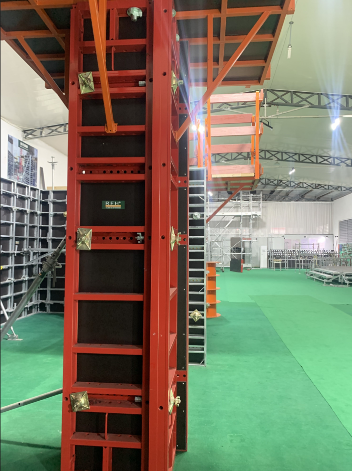 Heavy duty wall formwork for column application in commercial construction