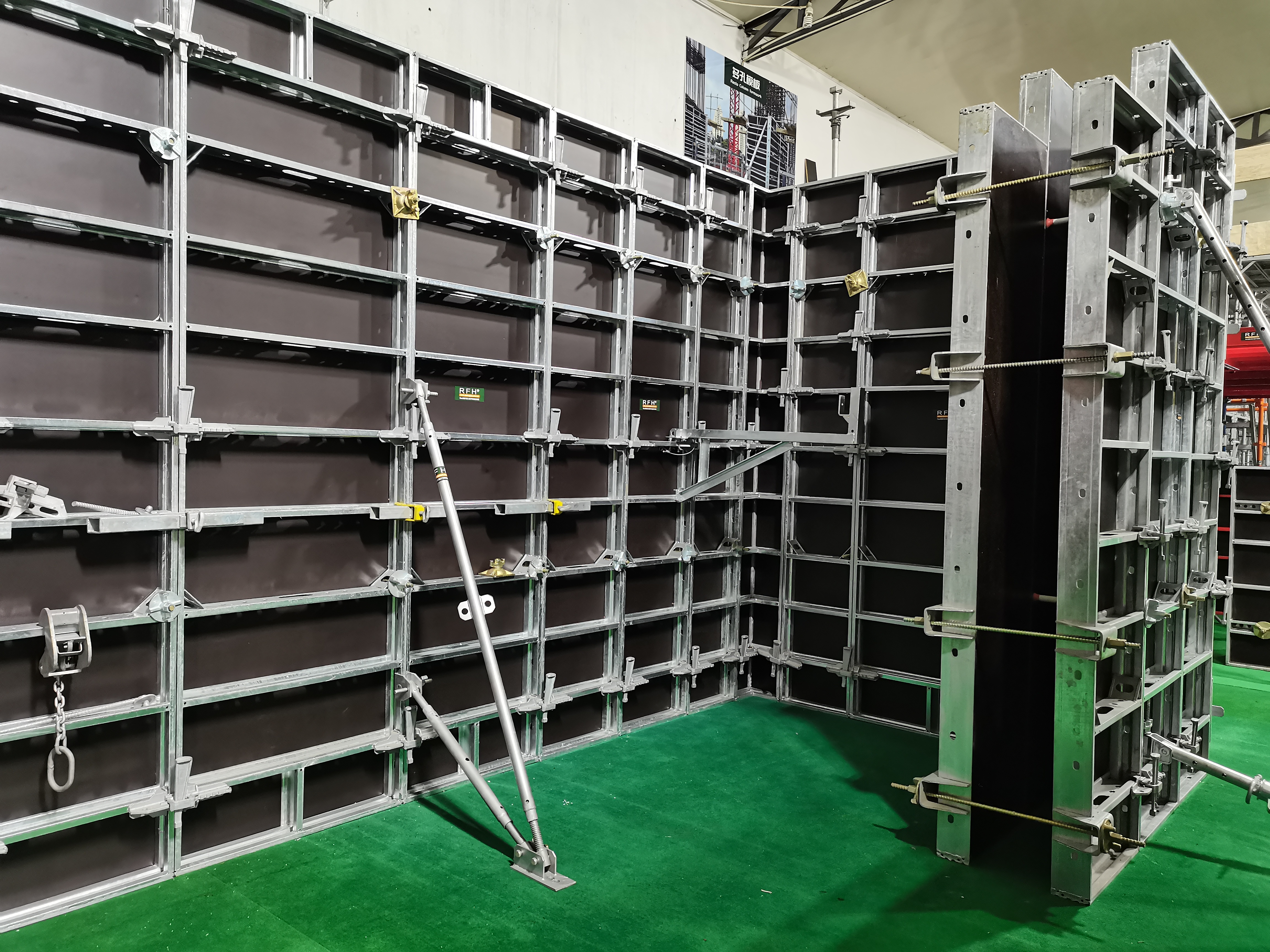 steel concrete formwork