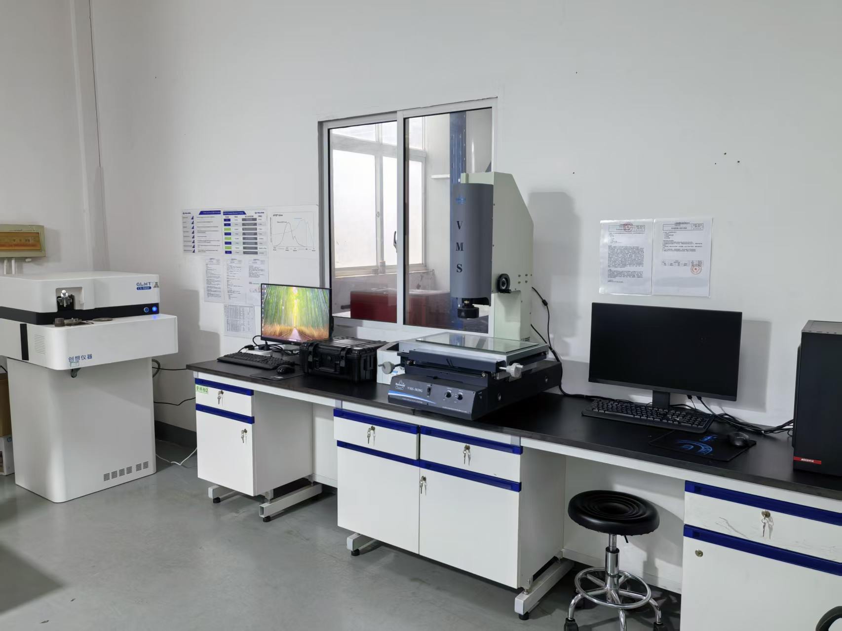 Material analysis and quality inspection laboratory used to verify chemical composition and hardness of cast parts