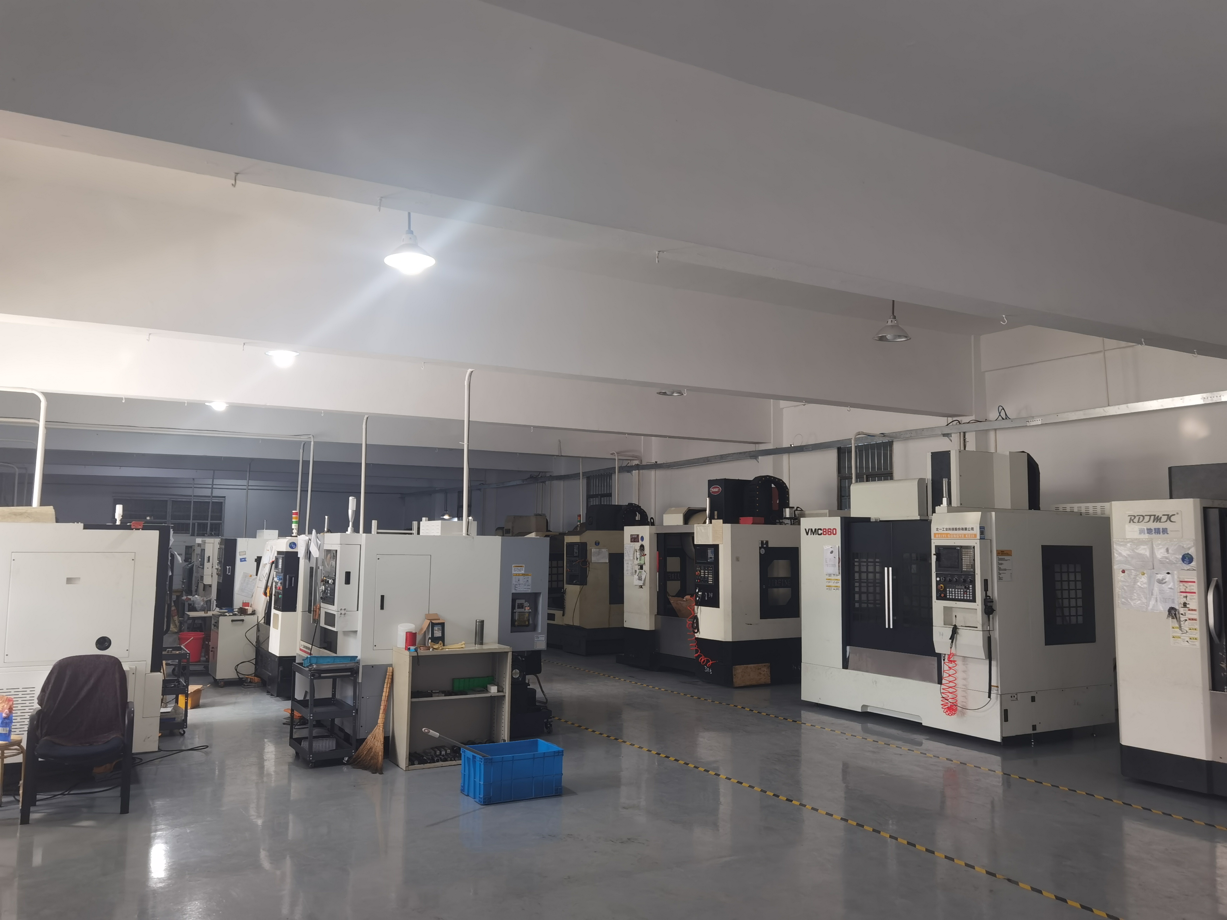 Precision CNC machining workshop at SHANGHAI NTC TECHNOLOGY for cast parts finishing
