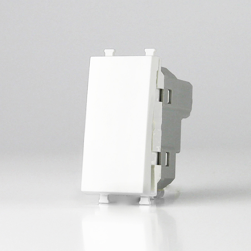 HYFF KM141S intermediate switch for multi-way lighting circuits
