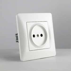 1 gang Russian socket