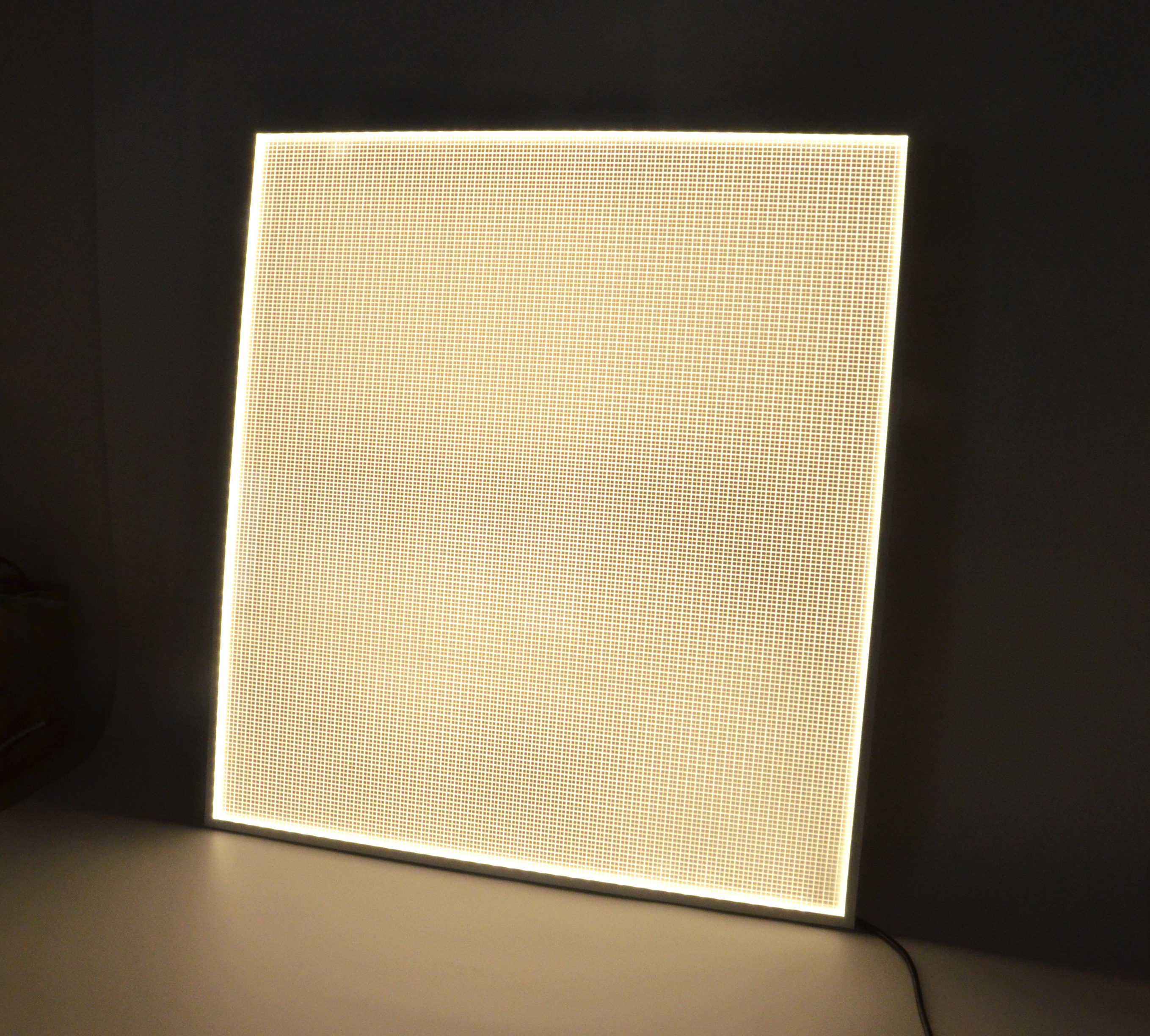 lgp warm light<p class=