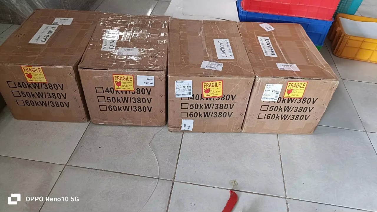 Induction heating machines packed in boxes for export delivery