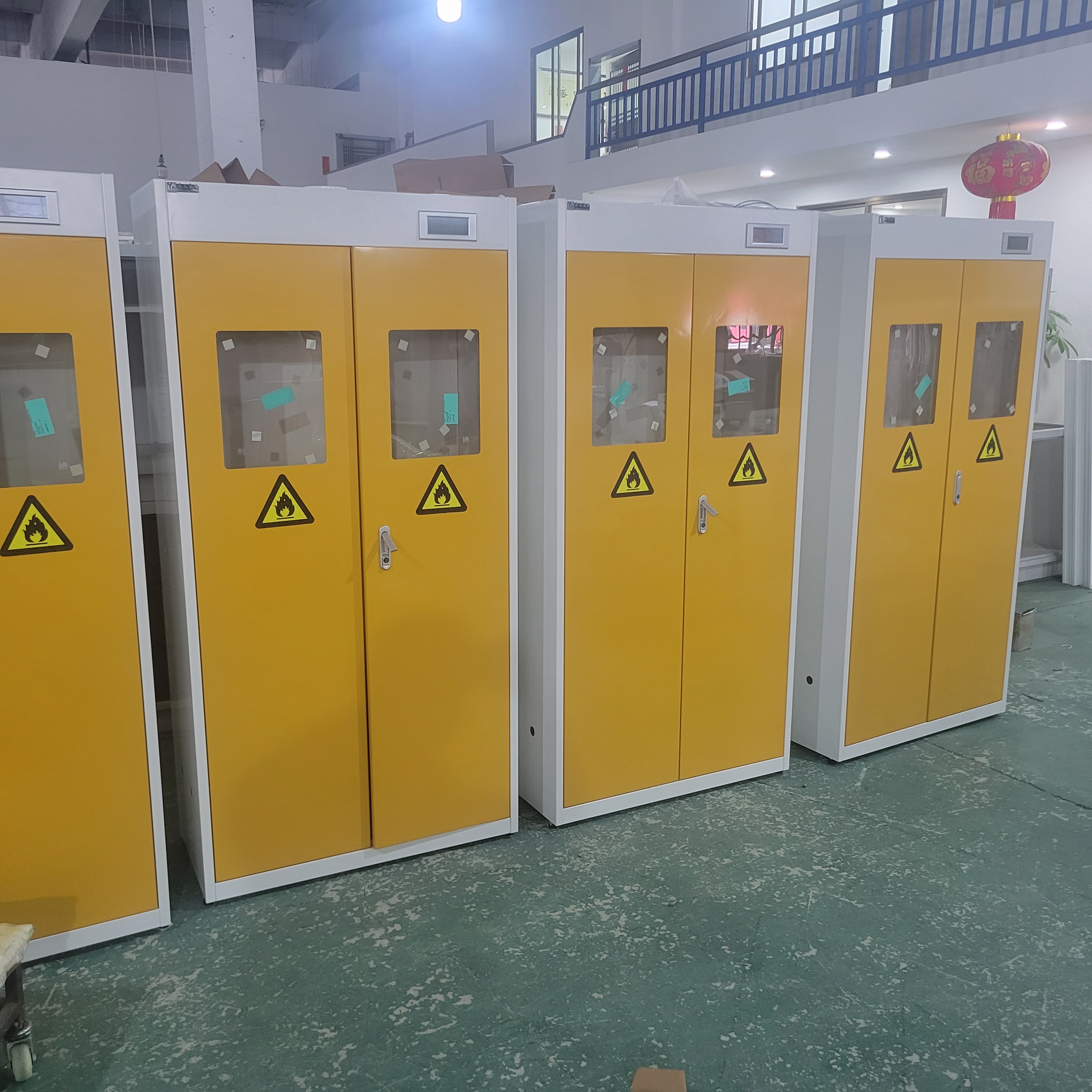 Yellow double gas cylinder safety cabinet with automatic purging