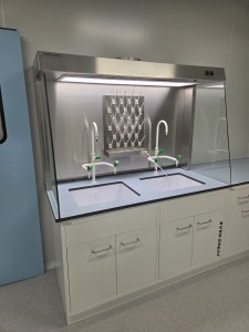 exhaust washing bench