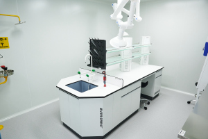 evergreat-showroom-fume-hood-laboratory-workstation