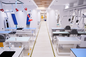 evergreat-showroom-laboratory-bench-aisle