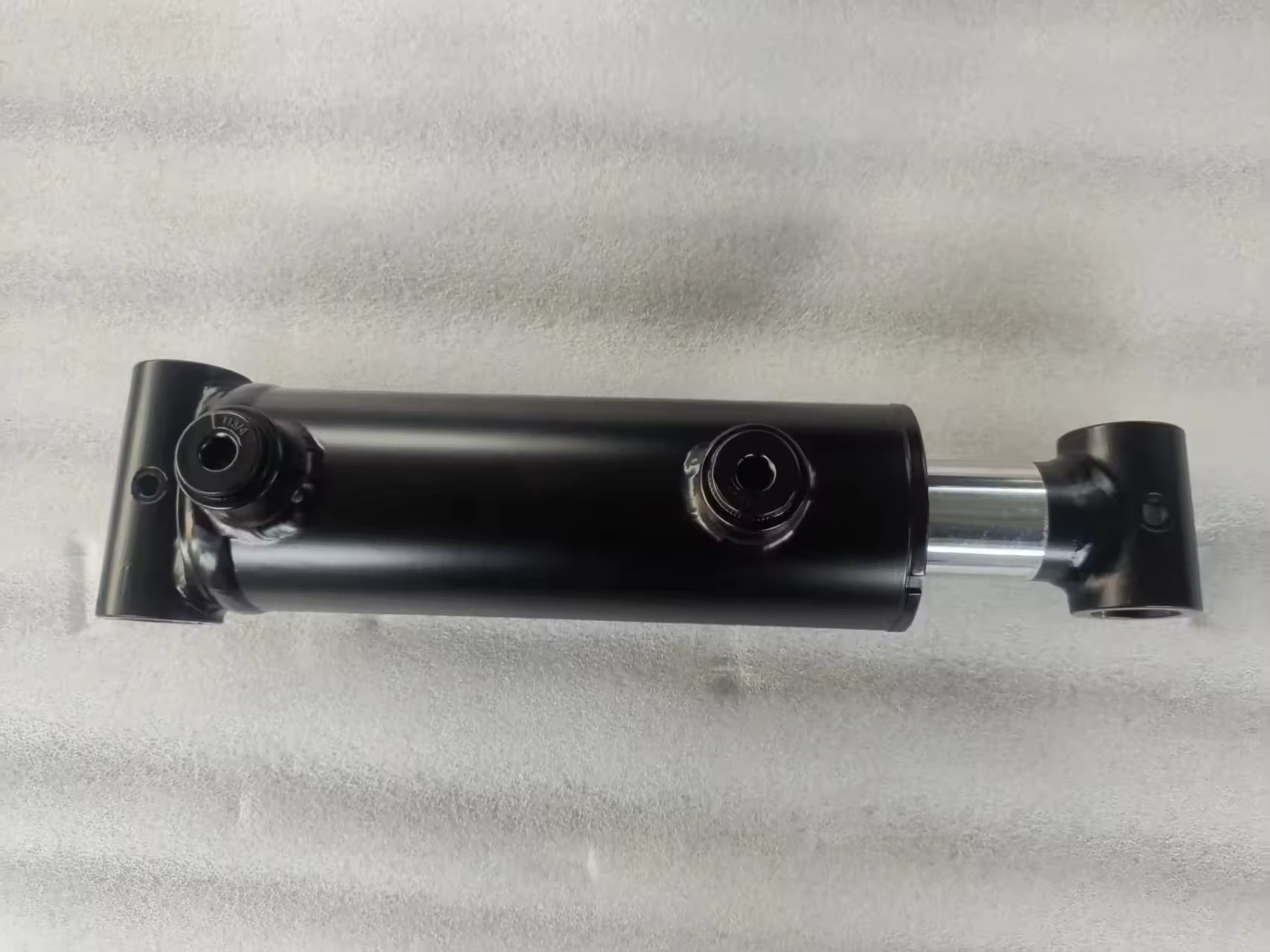 hbu-cross-tube-welded-hydraulic-cylinder