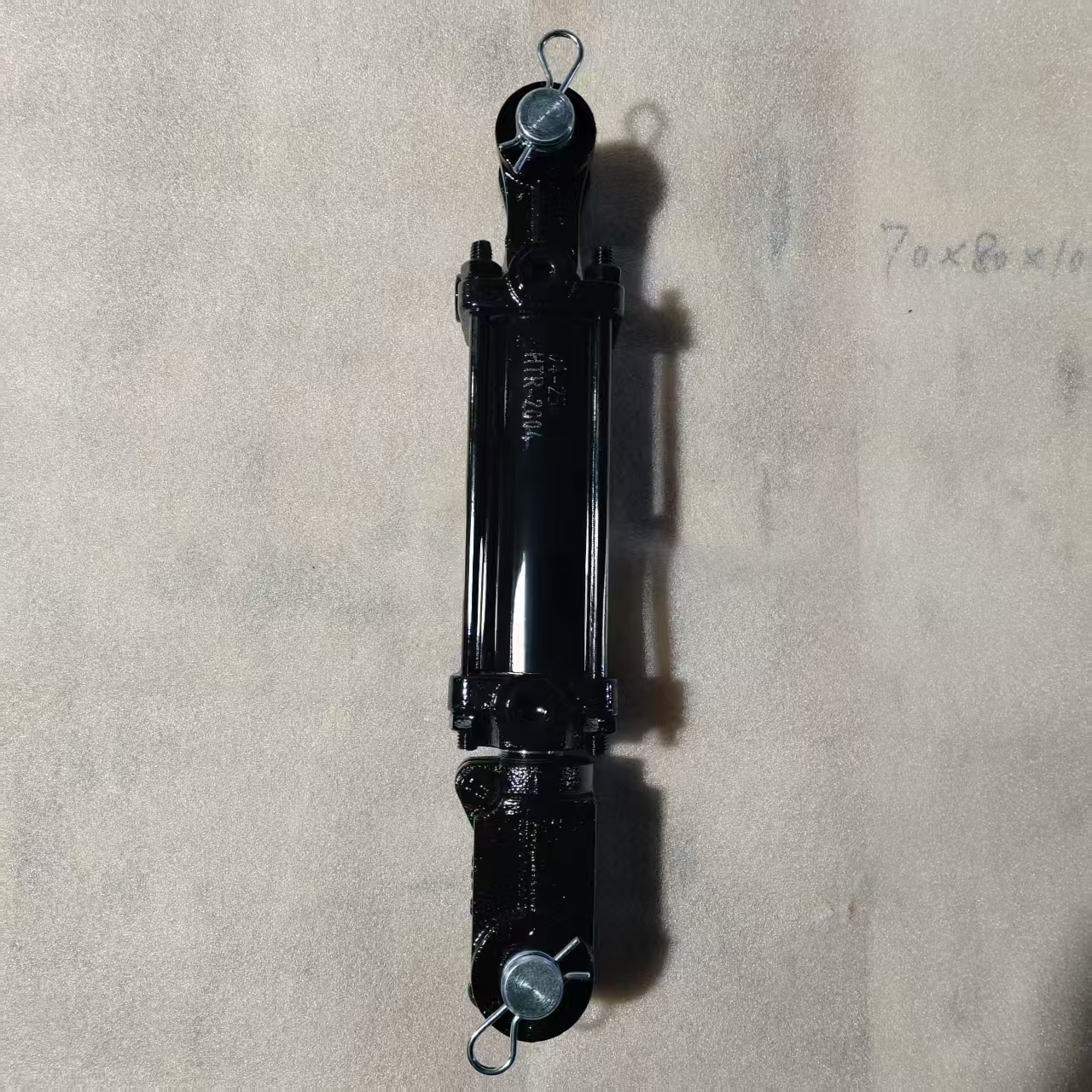 tie-rod-hydraulic-cylinder-orb-port-detail