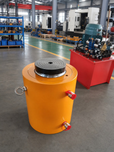 Custom Single-Acting Ram / Plunger Hydraulic Cylinder
