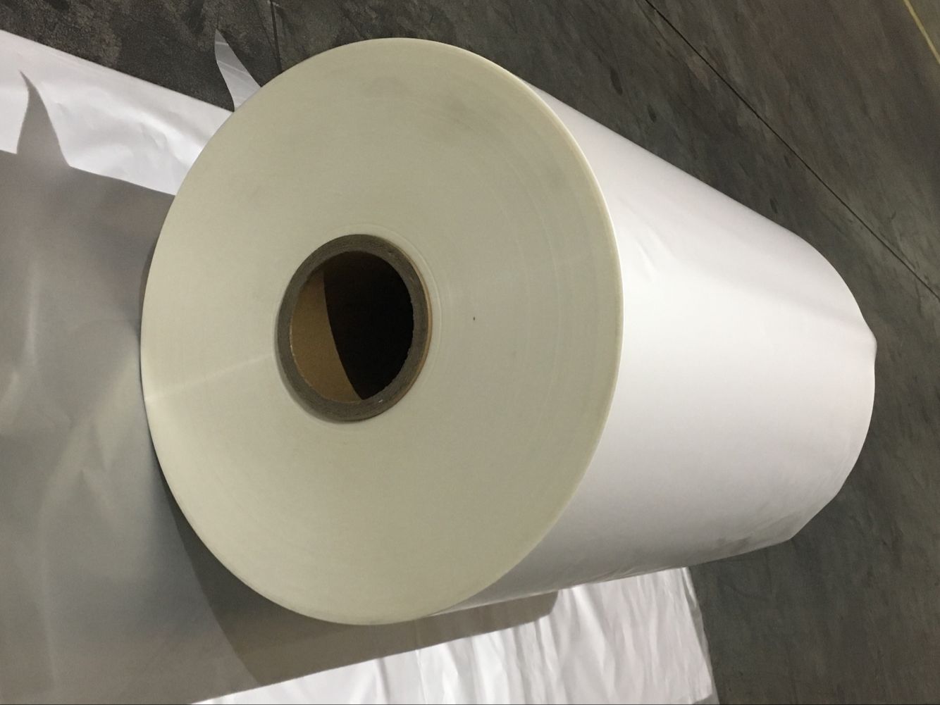 BOPP matte lamination film for book covers and paper packaging boxes SHKFILM
