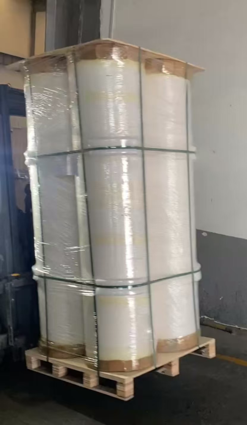 No-primer BOPP base film rolls prepared for export loading at SHKFILM