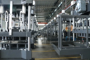 hanson-pulp-molding-machine-assembly-area