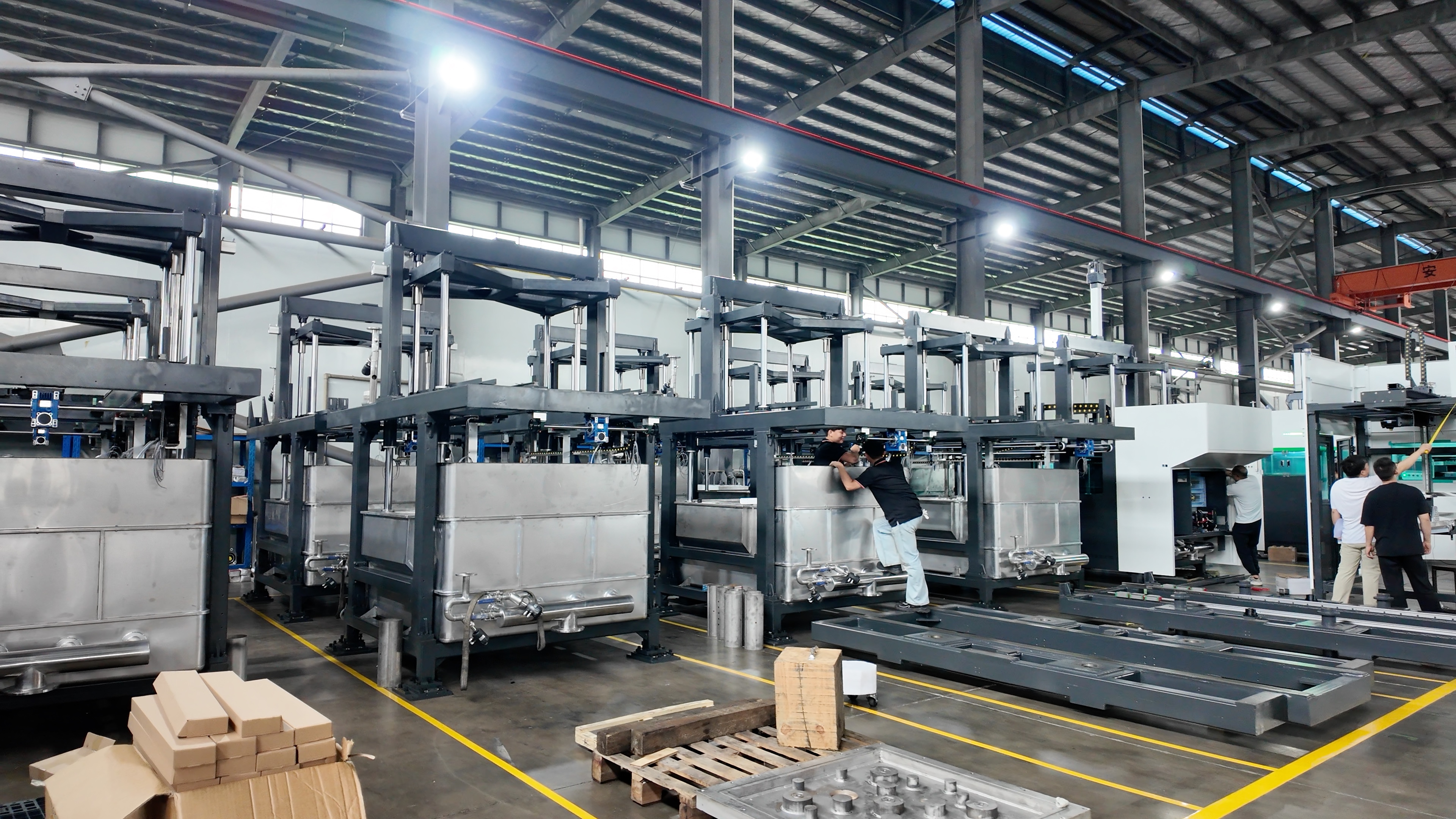 Pulp molding production line assembly and pre-delivery testing at Hanson Pulp Molding